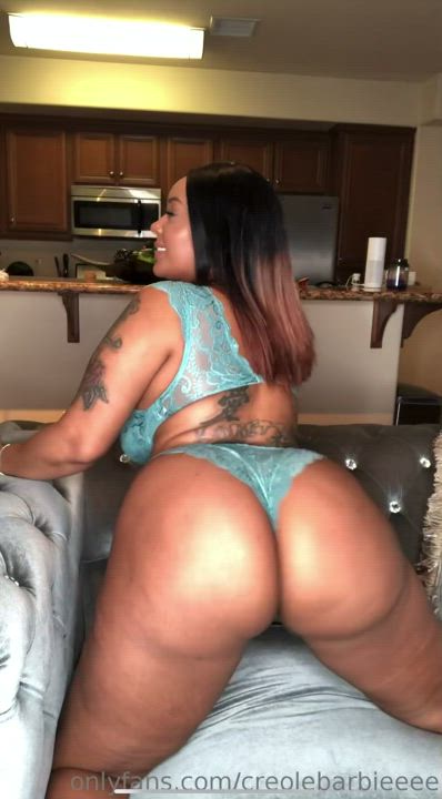 OnlyFans Pornstar Twerking clip