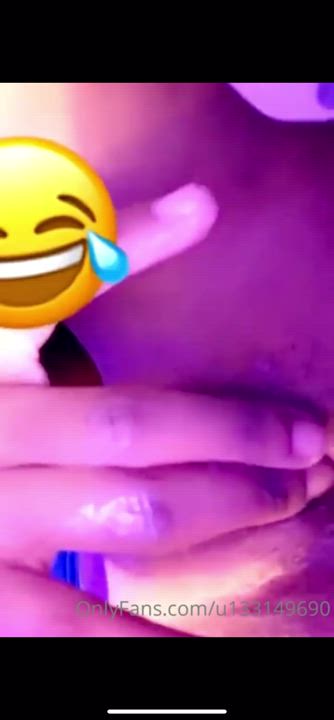 Creamy Ebony Masturbating clip