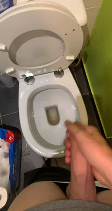 Pee Peeing Pissing clip