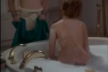 Dana delany getting out of tub