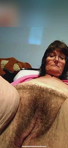 hairy pussy mature webcam clip
