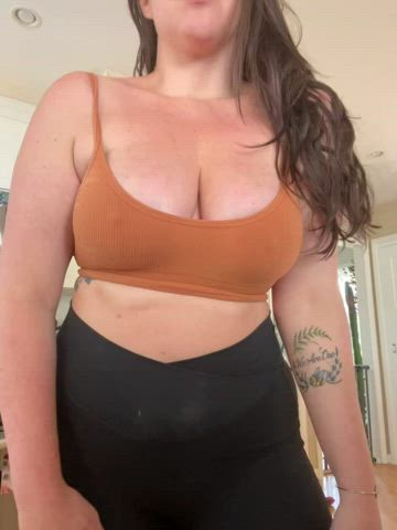 Thick girl doing a titty drop. Do you prefer light or dark nipples?