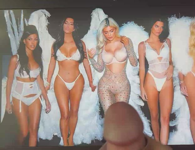 MUST WATCH: Couldn’t decide which Kardashian to bust on so I chose them all