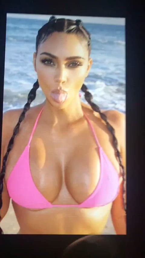 Kim Kardashian cum tribute