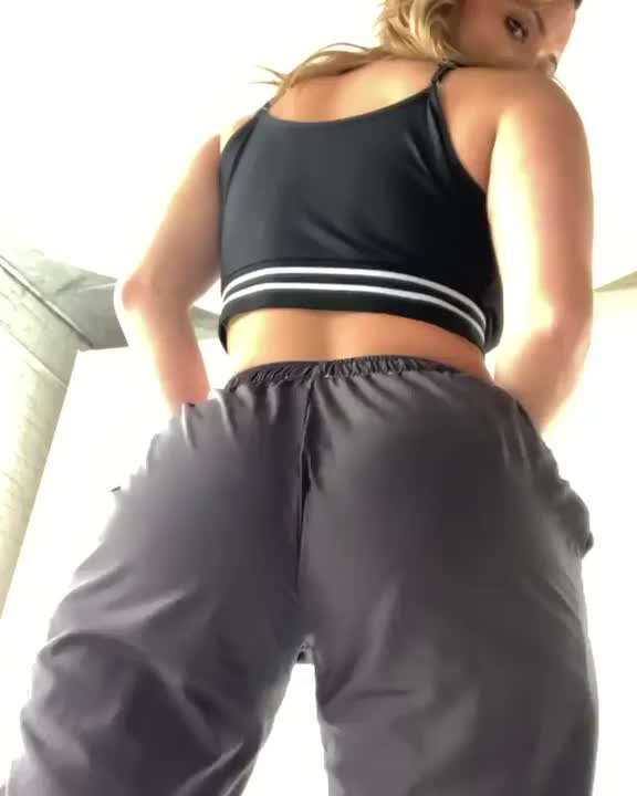 Jiggle