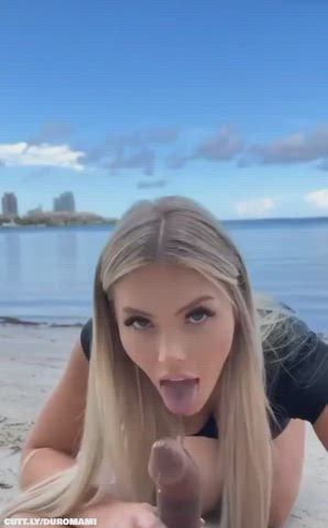 beach big tits cowgirl cum on ass public reverse cowgirl riding sex clip