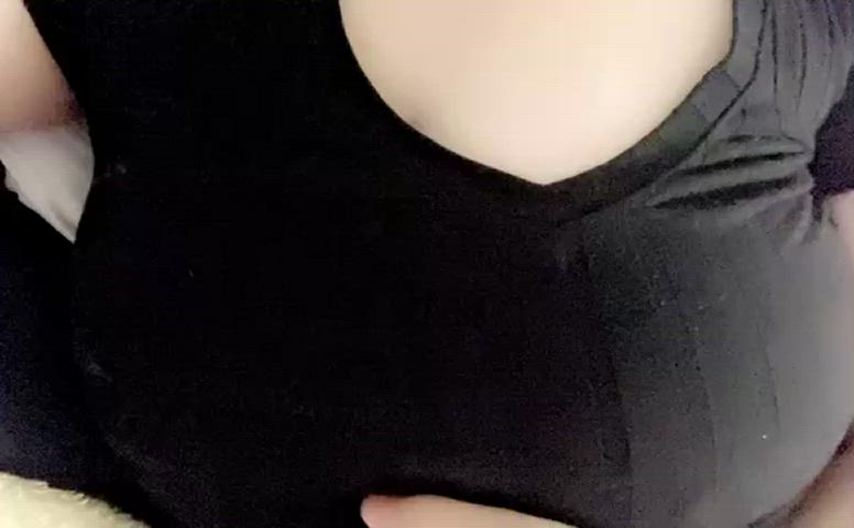 You love my big tits dropping 🥰