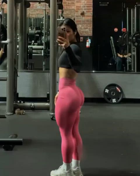 asian ass athletic big ass booty bubble butt cute gym workout yoga pants clip