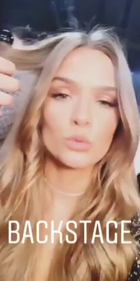 Josephine Skriver clip