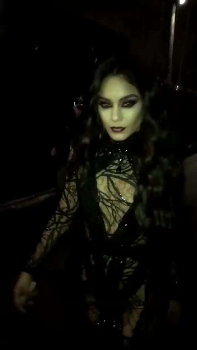 Vanessa Hudgens IG Hocus 3