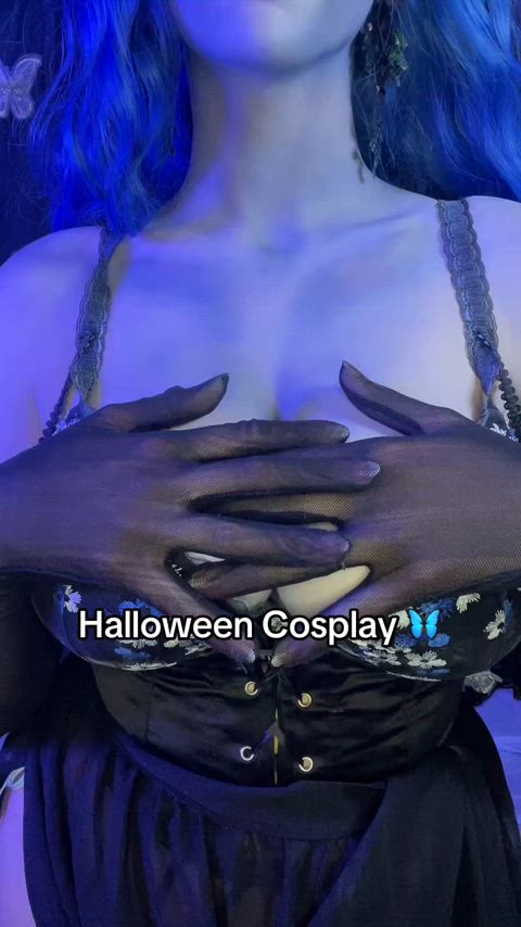 big tits boobs cosplay dance halloween natural tits onlyfans tiktok just-boobs nsfw-cosplay