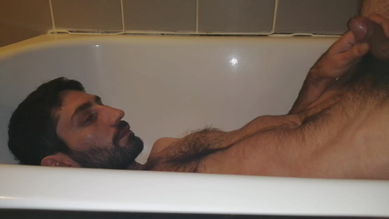 Amateur Cock Fetish Hairy Pee Peeing Piss Pissing clip