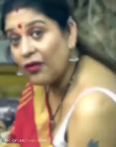 aunty milf mature clip