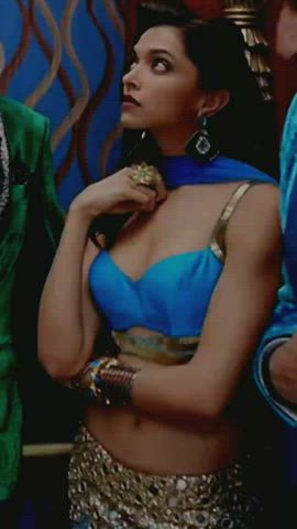 Deepika Padukone's seduction scene from Happy New year ... pretty sure that those