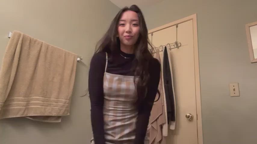 amateur asian ass solo tease teen underwear upskirt clip