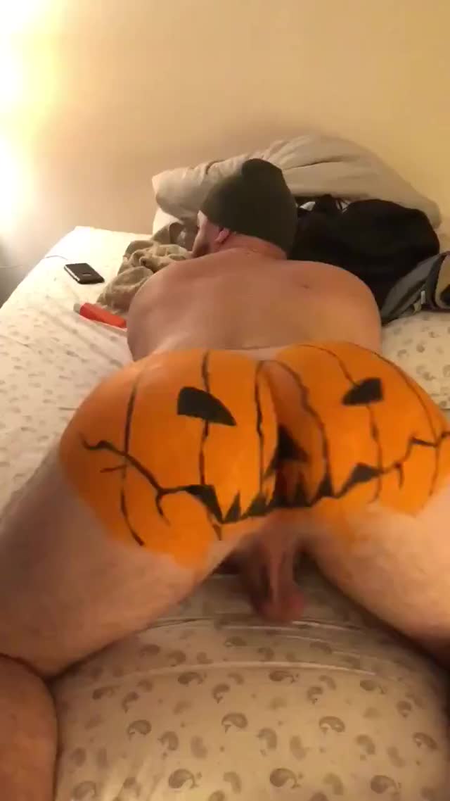 ? Who Wanna Pumpkin Smash?