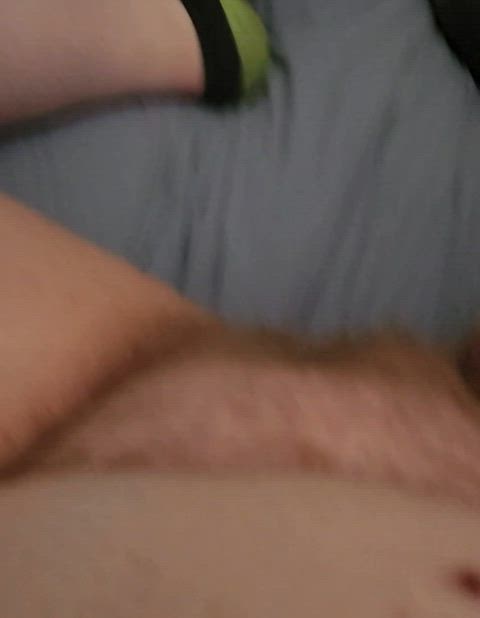 Haven't had much alone time lately, finally got a vibe on my clit 🥵 (sound on!)