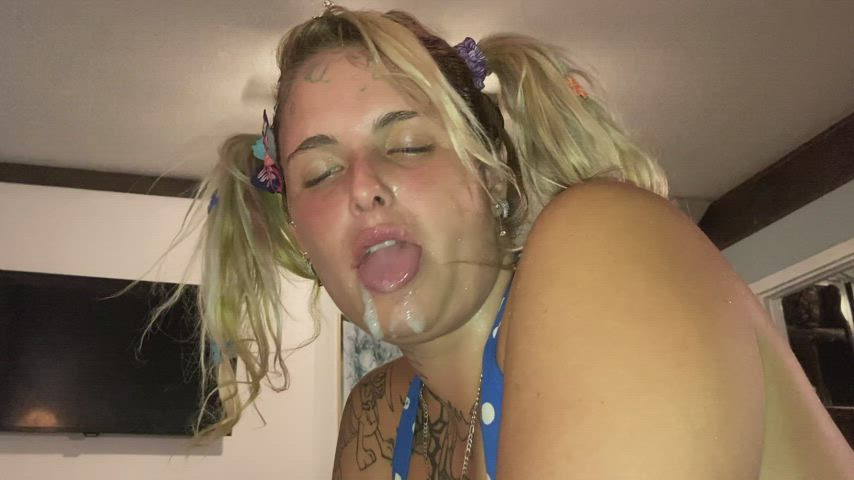 girls are always cuter with cum dripping out mouth