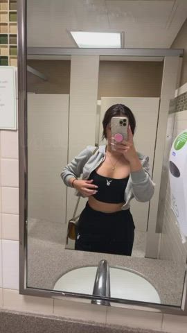 ass bathroom flashing petite tits amateur-girls clip