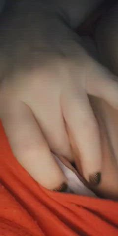 chubby fingering girlfriend clip