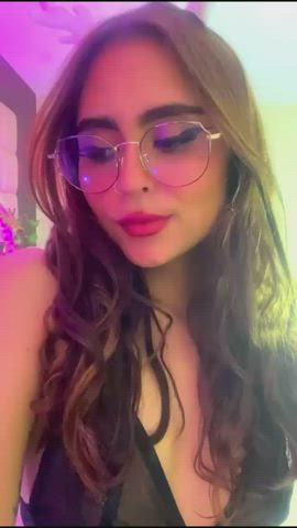 big ass cute glasses latina lingerie natural skinny streamate teen clip