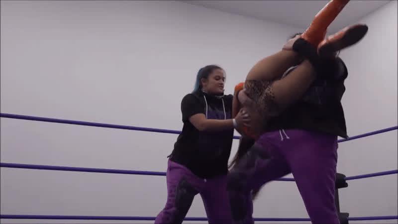 brunette white girl wrestling clip