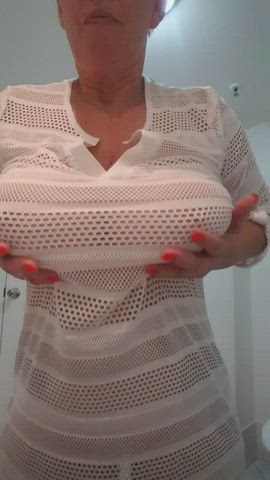 Bathroom boobie bounce 😉 xx 58yo (f) (OC) 🇦🇺