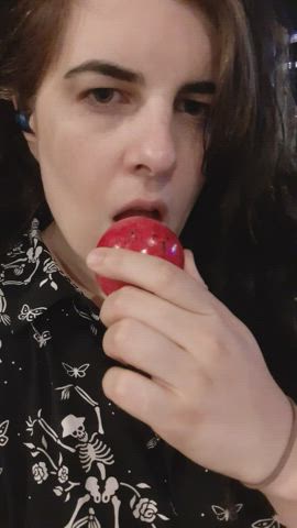 australian candy close up eye contact lick licking milf public tongue fetish clip