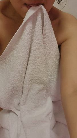 towel or nothing