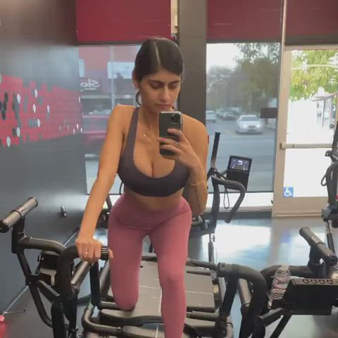 big tits fitness mia khalifa modernsexyfitness clip