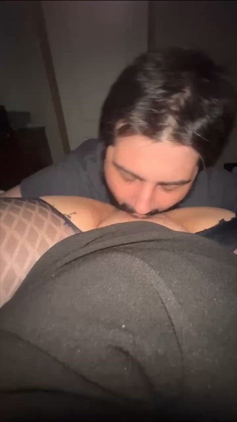 Getting my fat pussy ate