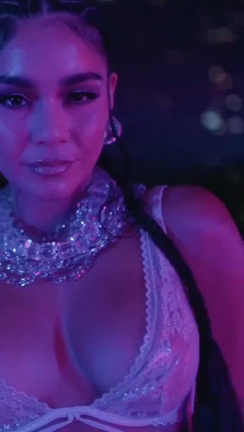 lingerie sexy vanessa hudgens clip