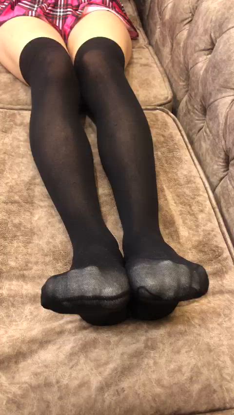 college feet feet fetish fetish foot fetish socks stockings teen teens amateur-girls