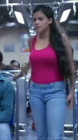 Srishti Shrivastava (Girls hostel webseries fame) .. she's got fat big tiddies that