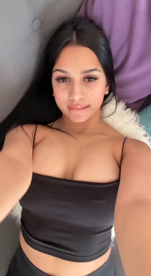 amateur big tits boobs homemade latina natural tits onlyfans solo teen tits curvy-chicks