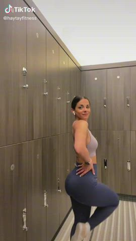 fitness gym legs locker room pawg thick clip