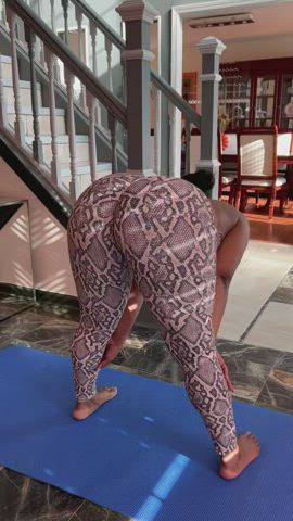 Ass Bending Over Big Ass Booty Ebony Stretching Thick clip