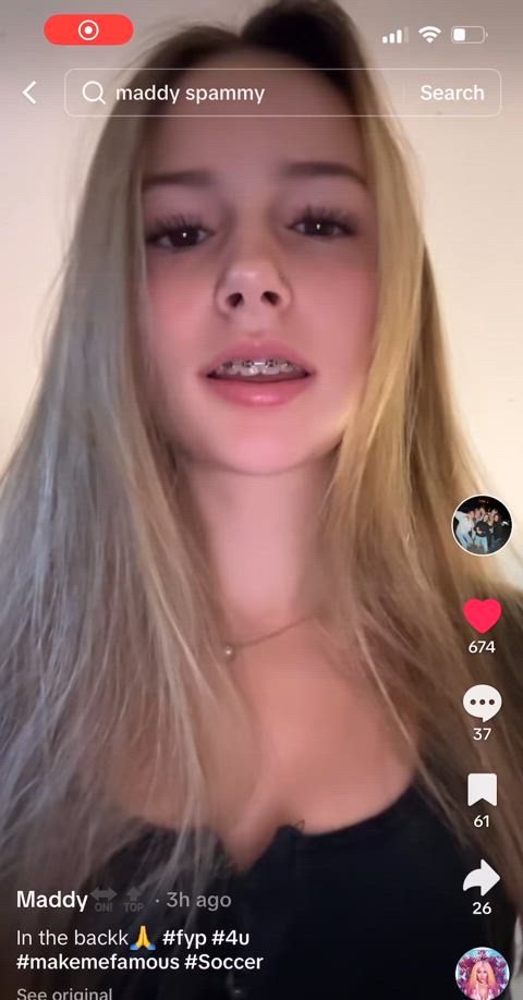 hottie teen tiktok clip