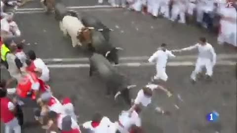 Watch American Tourist Get Trampled At Running Of The Bulls In Pamplona