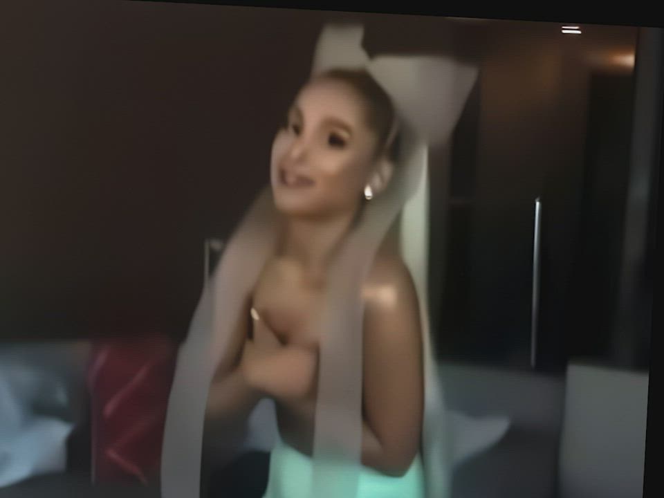 AI Upscaled Ariana Grande Topless clip