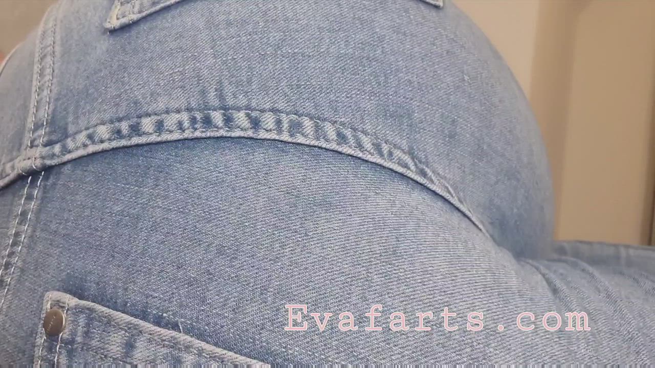 💨 Exclusive Jean Farts On My Fart Onlyfans Today 💨