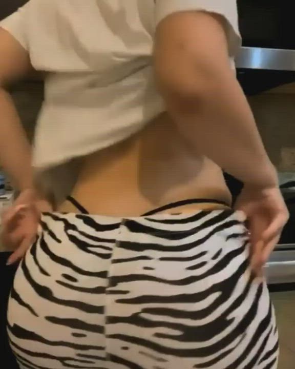 Big Ass Pawg Thick clip