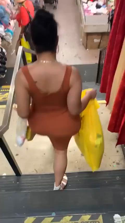 ass big ass booty candid latin latina public thick voyeur r/caughtpublic clip