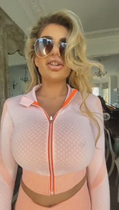 Big Tits Blonde Boobs clip