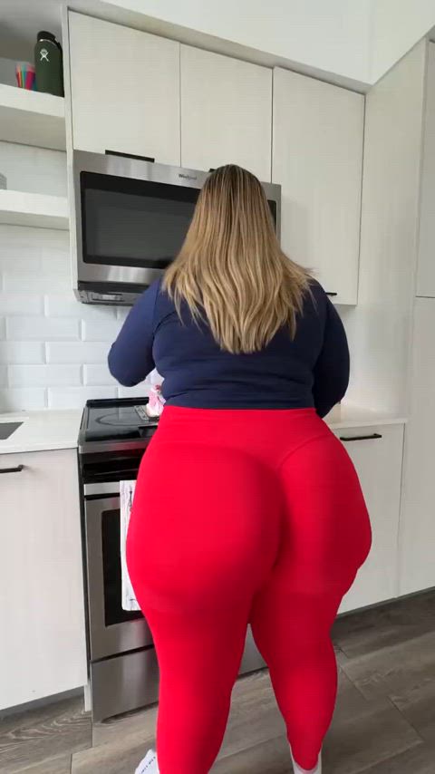 ass bbw big ass booty curvy leggings pawg thick clip