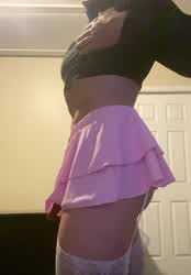 Skirts make me want to swallow alpha cum 😇😇