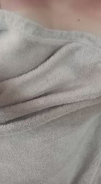 Bed Sex Carmen Caliente Squirting clip