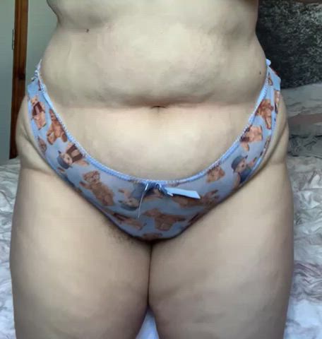 I love the way my belly jiggles more than my tits 😋