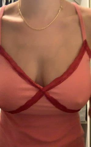 big tits boobs clothed lesbian pawg sideboob tits underboob undressing clip