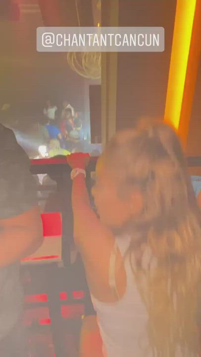 Ass Dancing Thong Upskirt clip